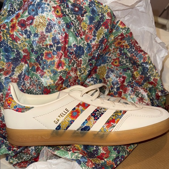 Adidas Gazelle Floral Sneakers - Picture 1 of 5